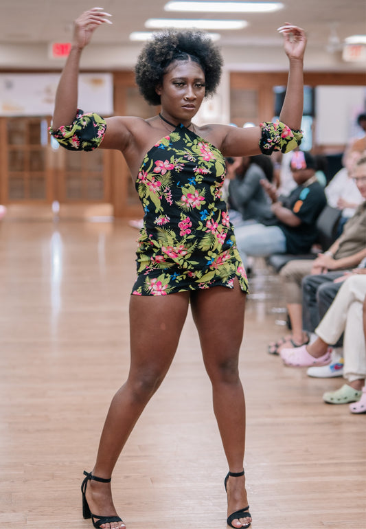 “Flower Power” Four-Piece Set