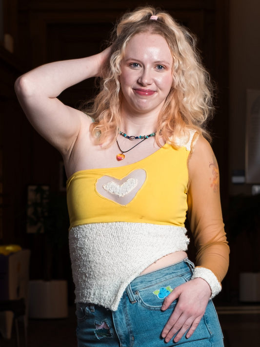 “Heart of Gold” One Sleeve Knit Crop Top