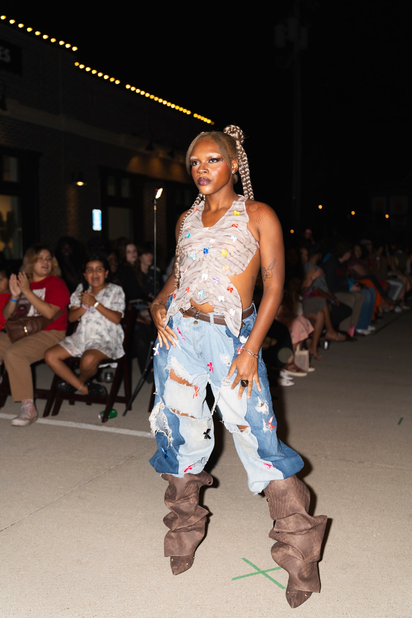 "Daisy Bow Dukes" Denim Jeans